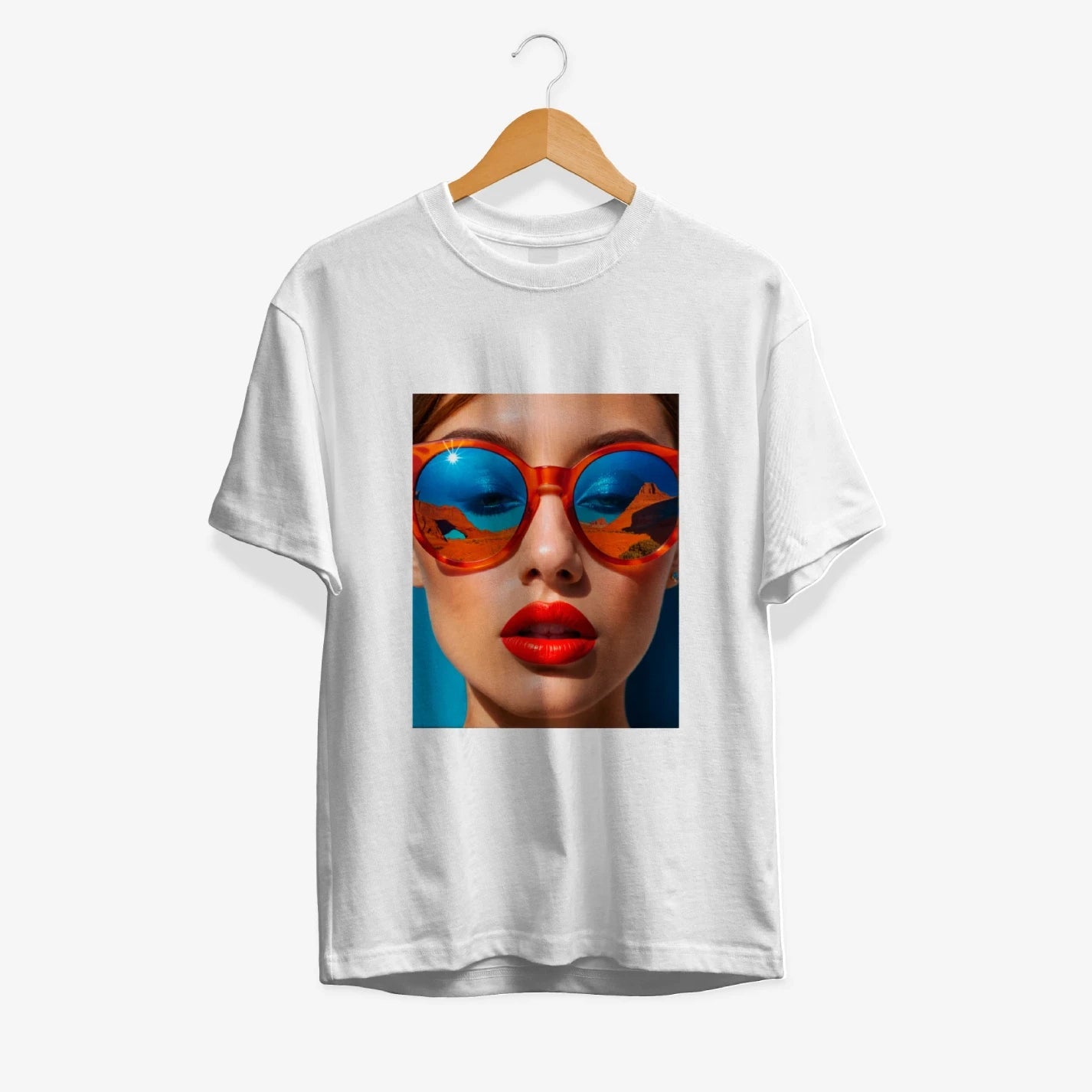 T-Shirt - Sunglasses - heyvidashop